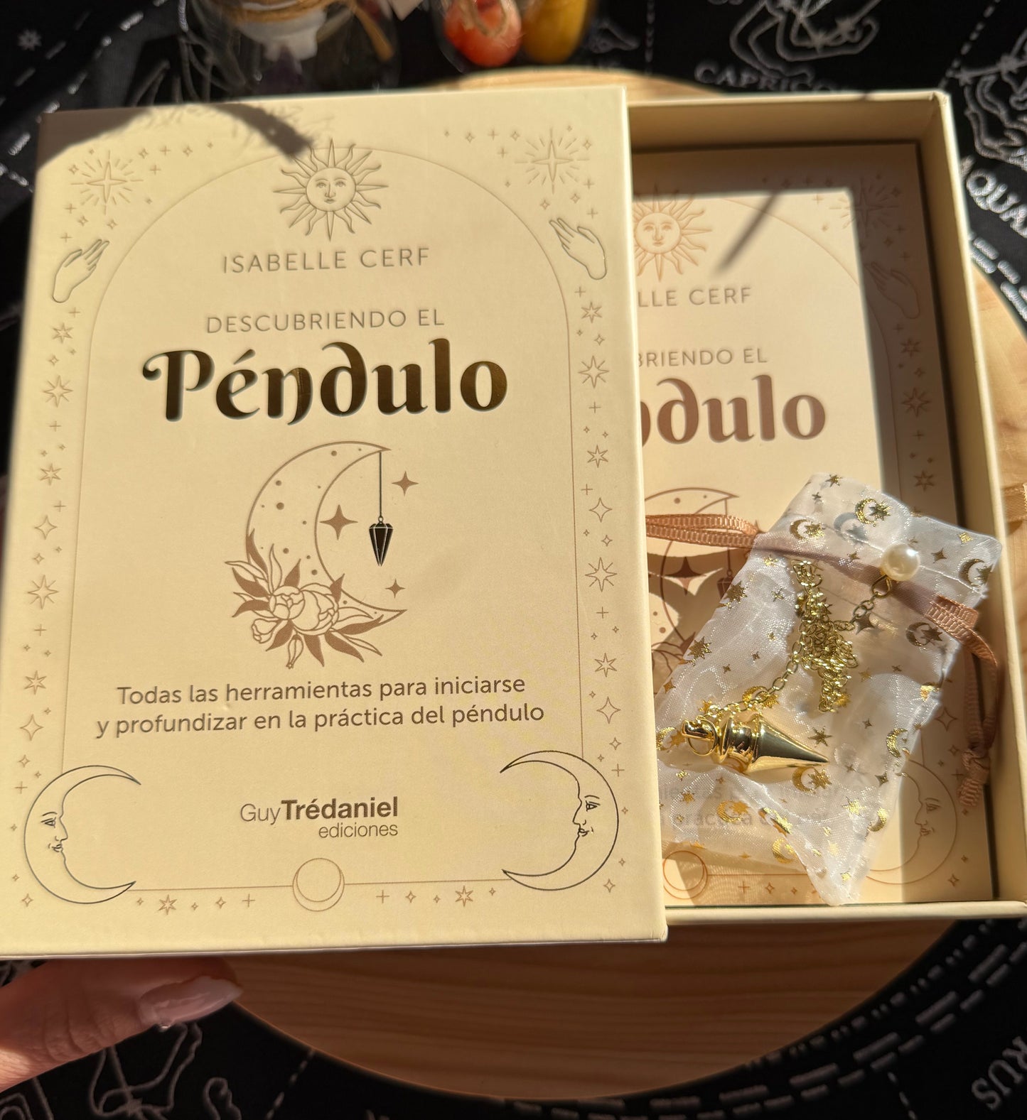 Oráculo Descubriendo el Péndulo