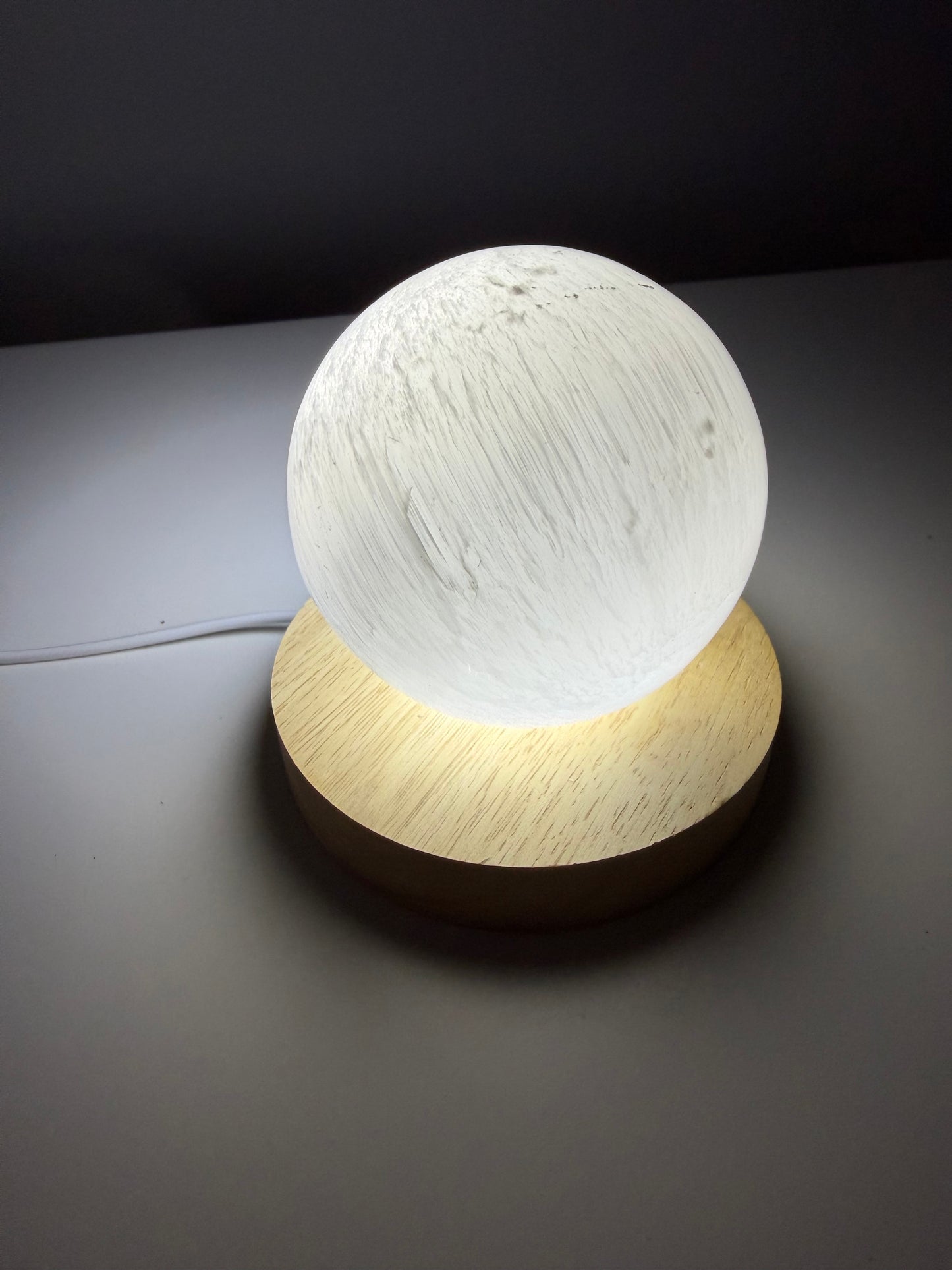 Lámpara de Esfera de Selenita