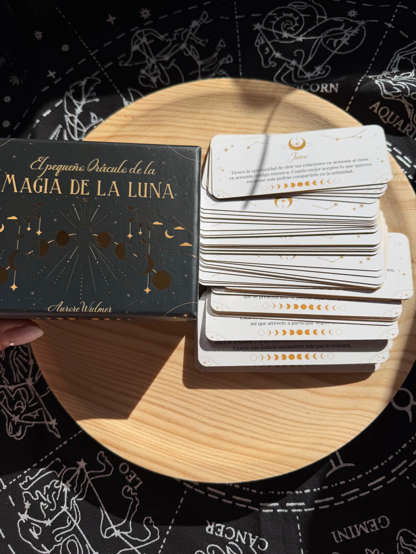 Pequeño Oráculo de la Magia de la Luna