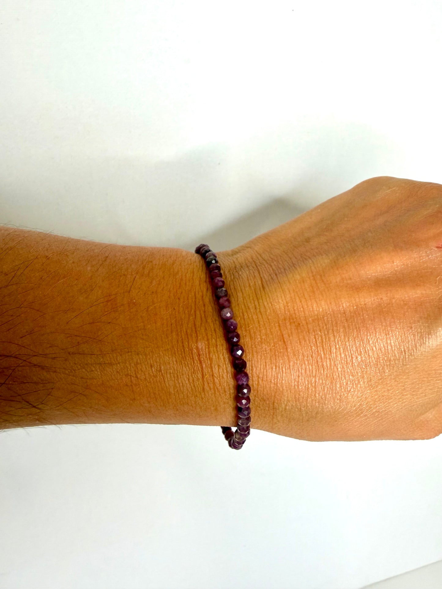 Pulsera Facetada Rubí | Empoderamiento-Pasión
