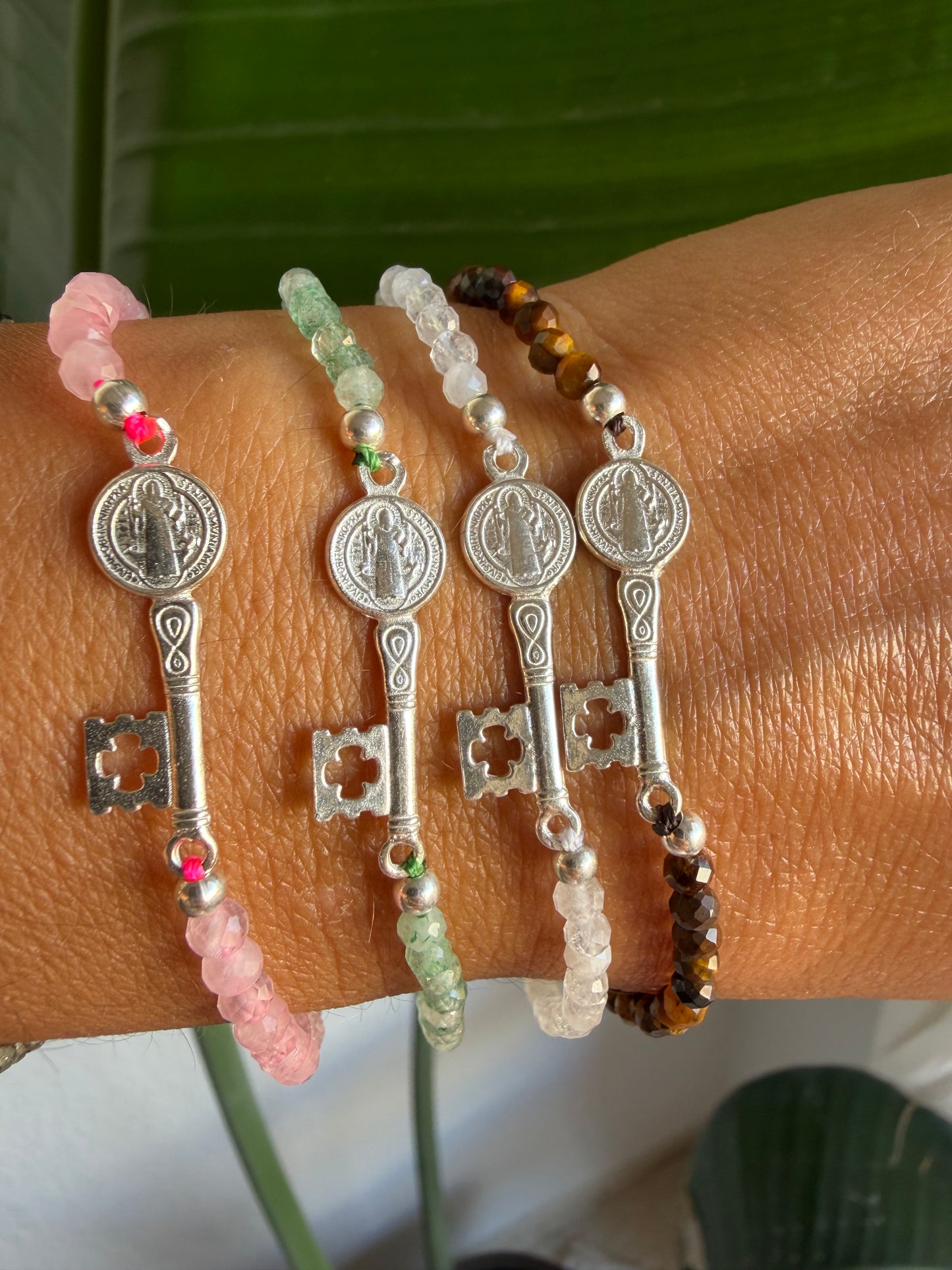 Pulsera Llave San Benito| Abre Caminos y Protección