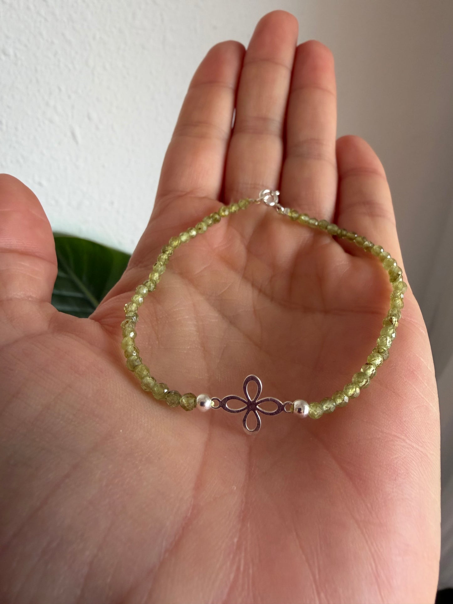 Pulsera Sigilo con Mineral Natural Facetado | Plata de Ley 925