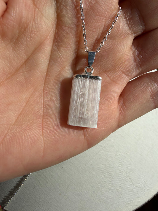 Colgante Selenita en Bruto | Paz y Armonía