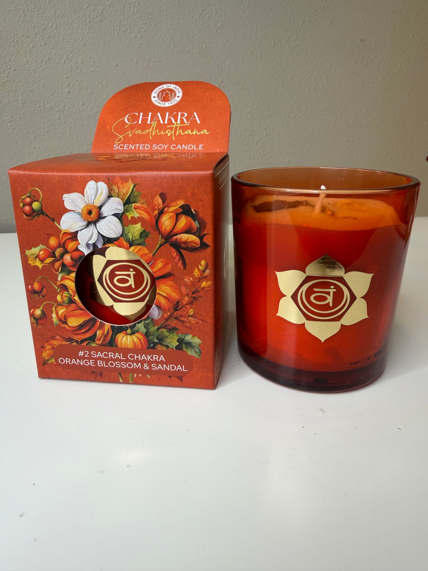 Vela de Soja Perfumada con Flor de Azahar y Sándalo | Chakra 2 (Sacro)