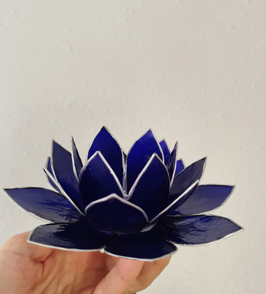Portavelas Flor de Loto Índigo | Con Detalles en Plata