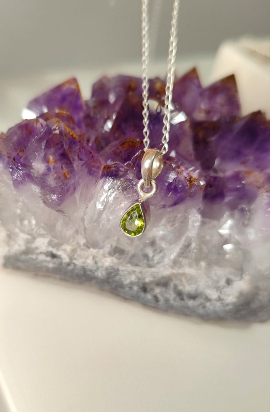 Colgante Olivino en Plata de Ley